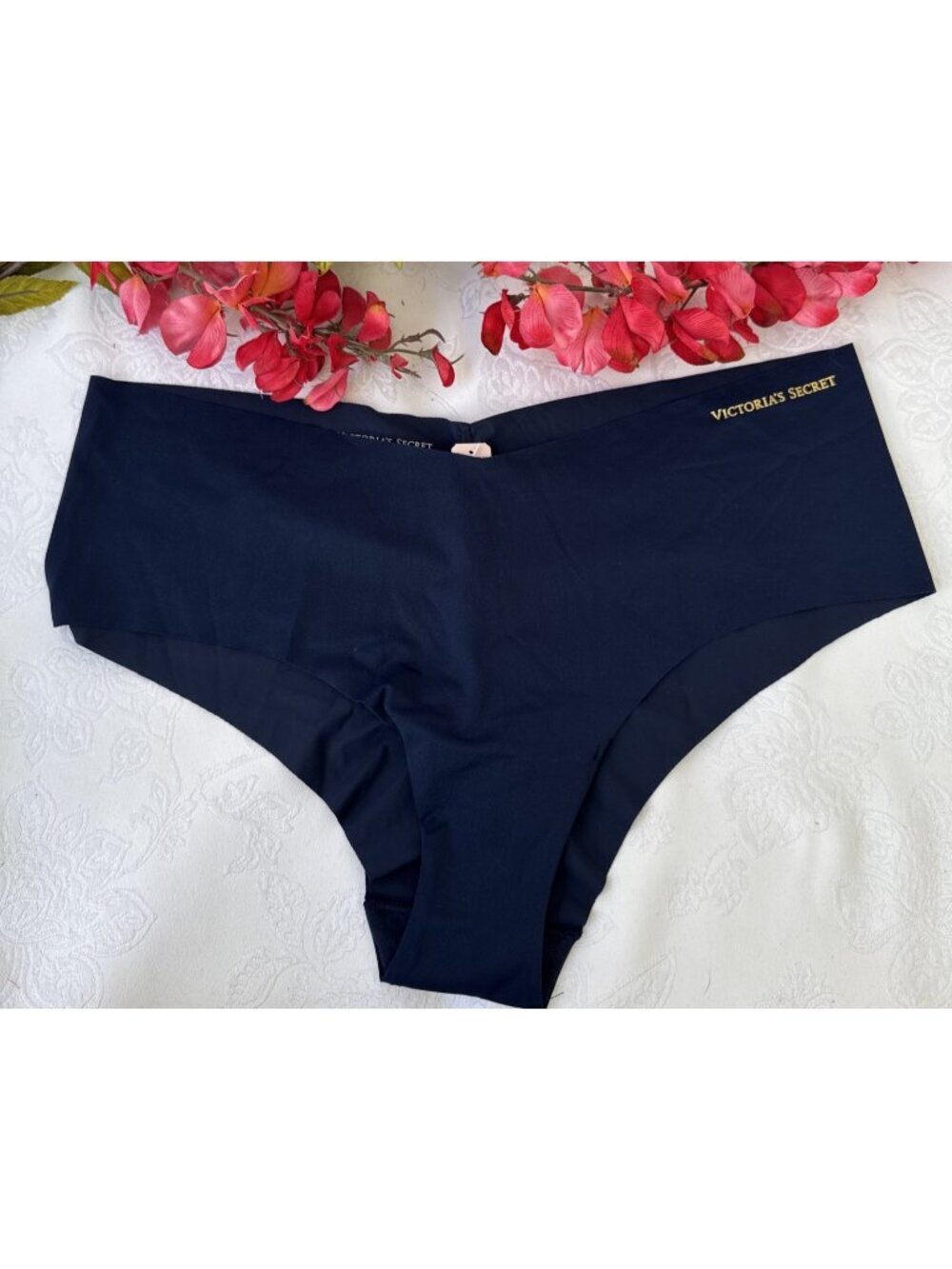 VICTORIA'S SECRET XL CHEEKY SEAMLEASS PANTIES NAVY BLUE GOLD SILKY SMOOTH NWT